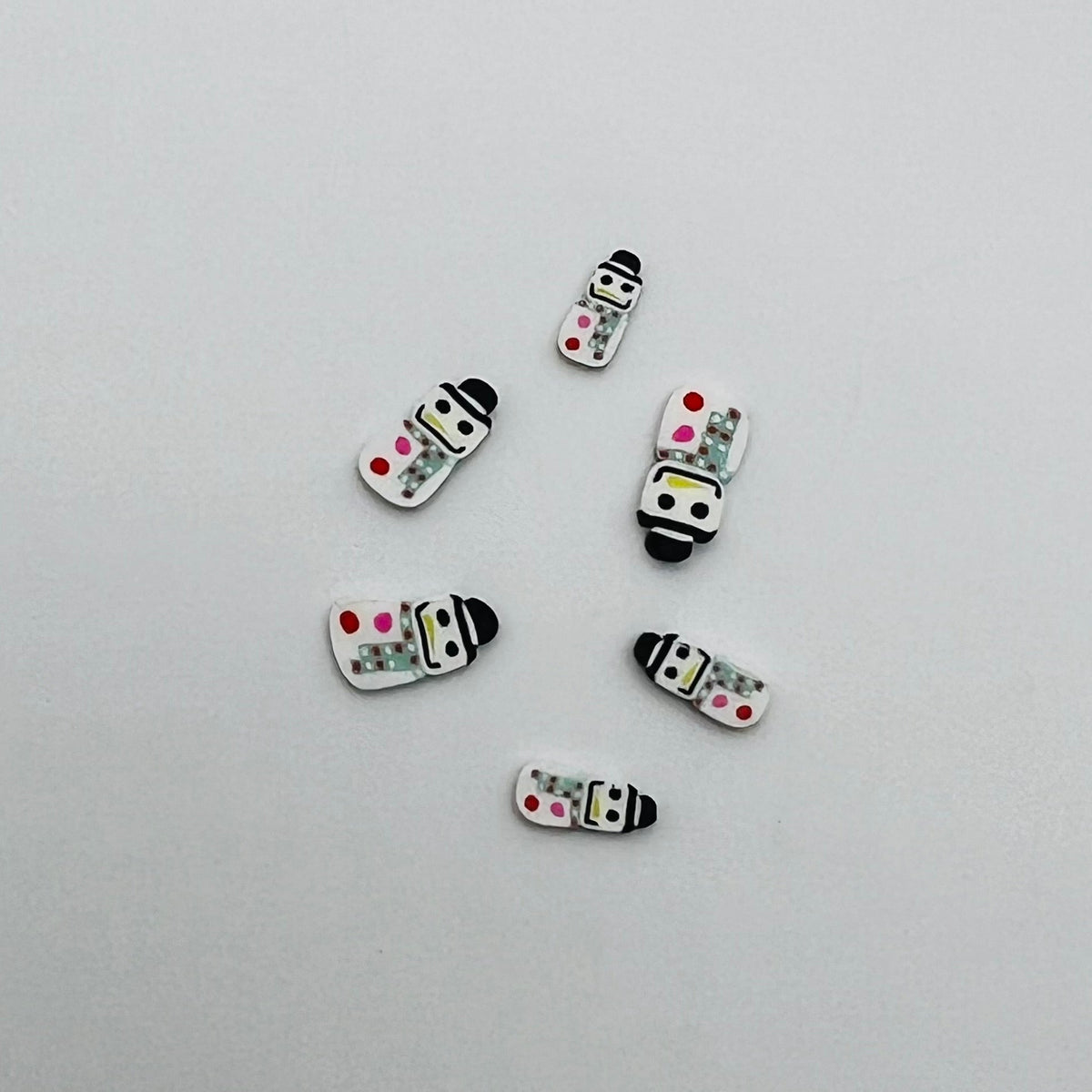 Candy - Shaped Like a Snowman - 6 Pieces - Polymer Clay - 1/12 Scale Dollhouse Miniature