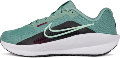 NIKE Women's W Downshifter 13