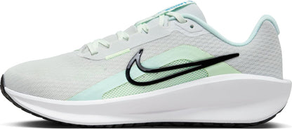 NIKE Women's W Downshifter 13