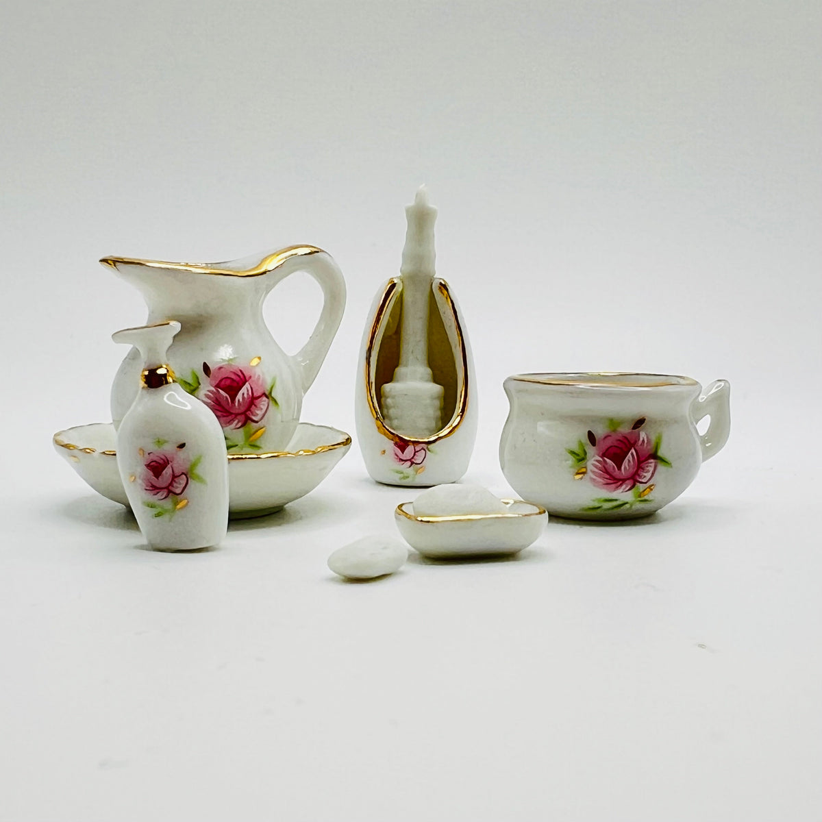 Bathroom Set - Porcelain - 1/12 Scale Miniature